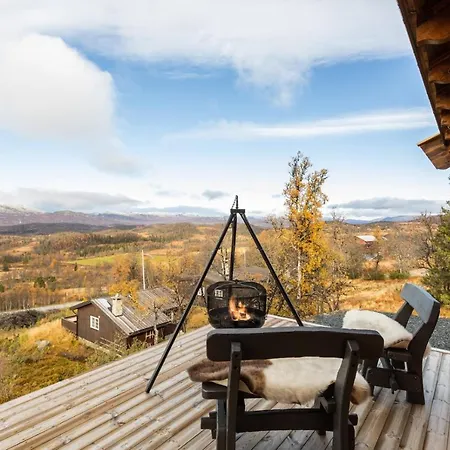 Eksklusiv Og Nyoppfort Hytte Med Eventyrlig Beliggenhet & Utsikt - Ski Inn/ut